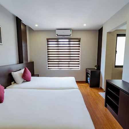 Ivy Hotel Hạ Long Extérieur photo