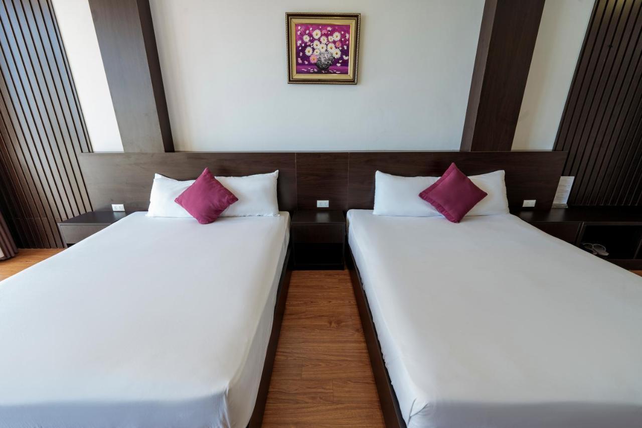 Ivy Hotel Hạ Long Extérieur photo