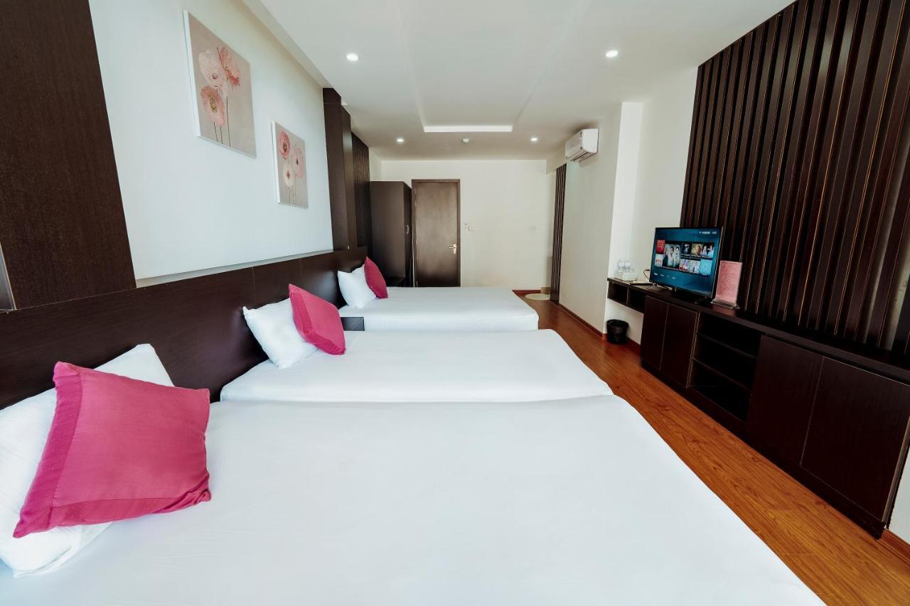 Ivy Hotel Hạ Long Extérieur photo