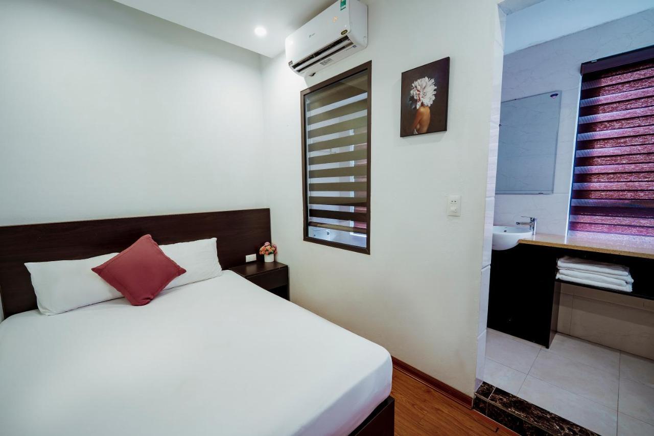 Ivy Hotel Hạ Long Extérieur photo